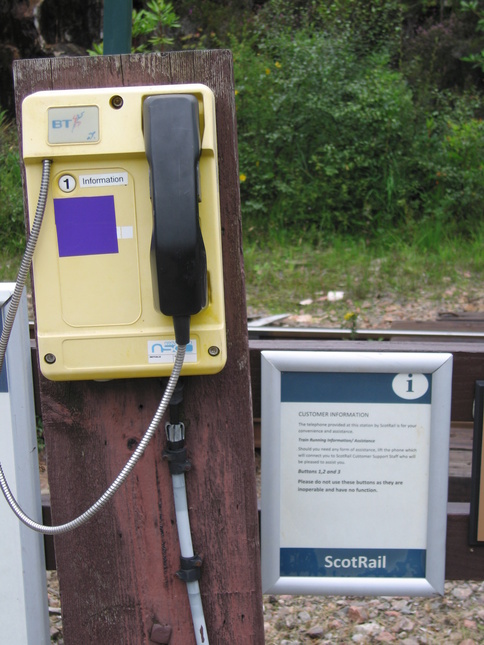 Lochailort phone non-buttons