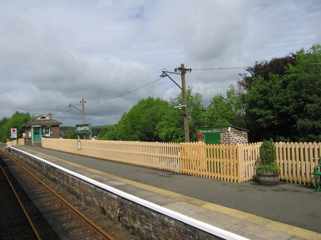 Okehampton platform 3