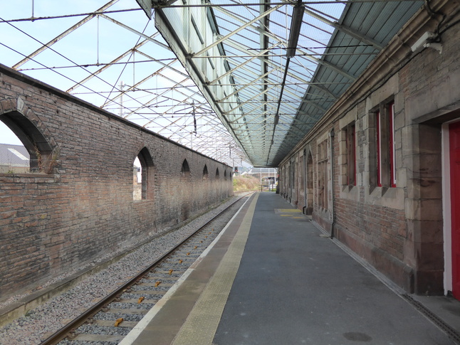 Penrith platform 3 looking north