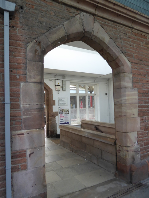 Penrith platform 3 subway exit