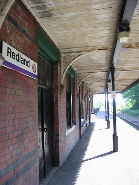 Redland under canopy