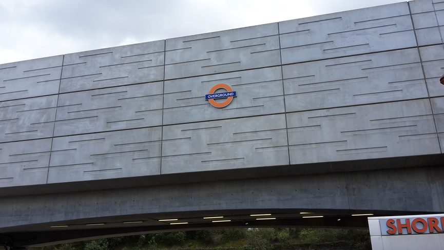 Shoreditch High Street
bridge