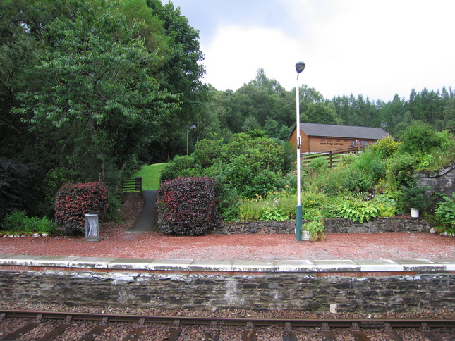 Spean Bridge platform 2 exit