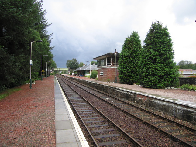 Spean Bridge platforms looking
west