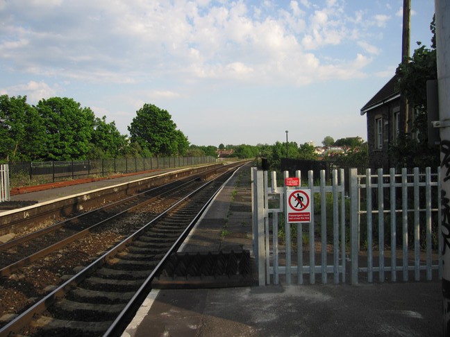 Stapleton Road looking south