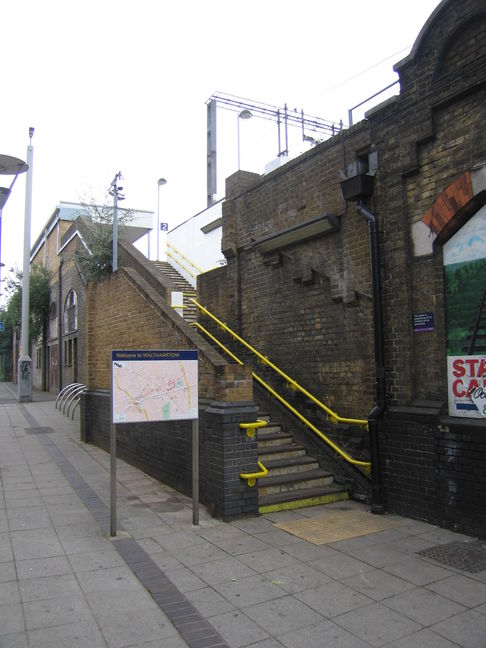 St James Street platform 2
side