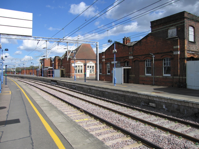 Stratford platforms 11 and 12