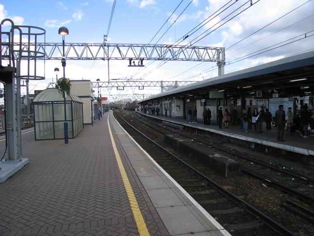 Stratford platforms 8 and 9