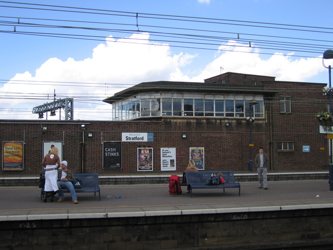 Stratford platforms 9 and 10