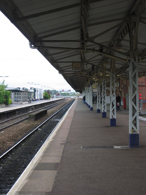 Taunton platform 2 looking east