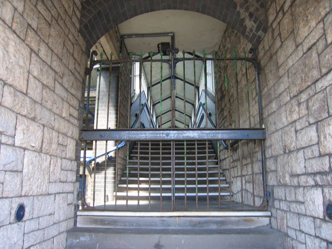 Teignmouth footbridge
stairs