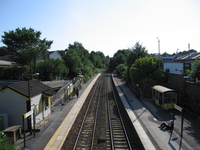 Thatto Heath from bridge
looking west