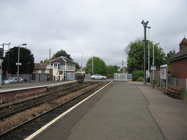 Topsham signal box and level
crossing