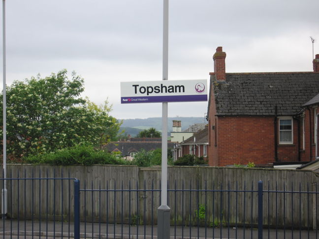 Topsham station sign