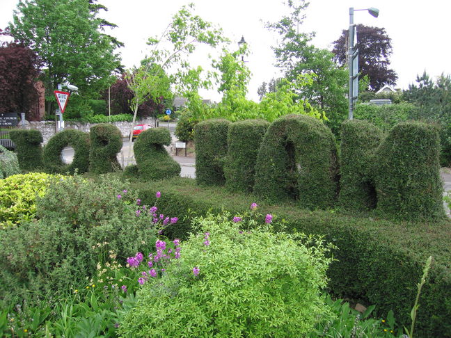 Topsham topiary