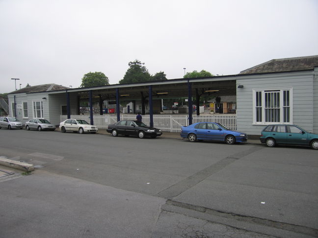 Totnes platform 2 rear