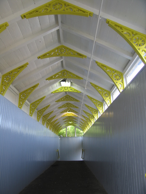 Wallasey Grove Road inside
footbridge