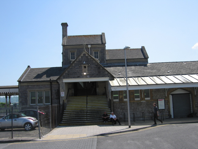 Weston-super-Mare
footbridge entrance