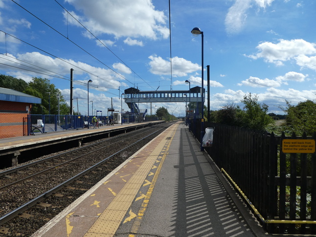 Adwick platform 2 looking south