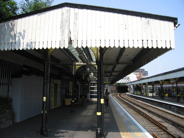 Birkenhead Central
platform 1 canopy