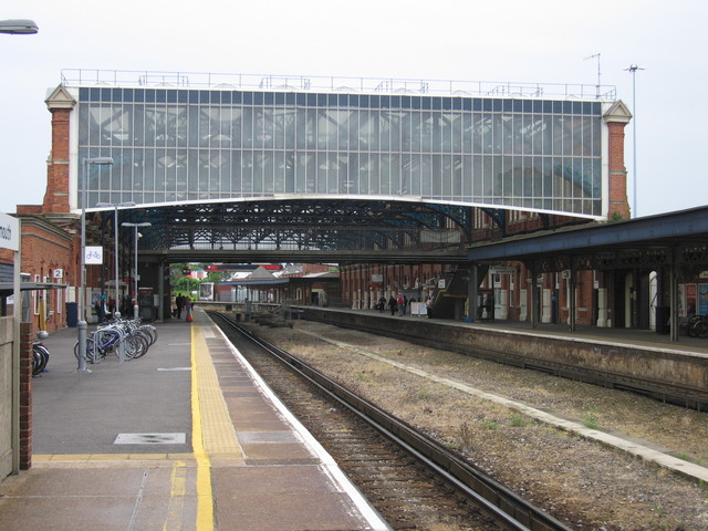 Bournemouth platform 2 looking
east