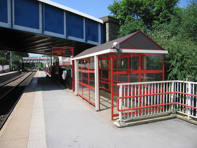 Brighouse platform 1 shelter