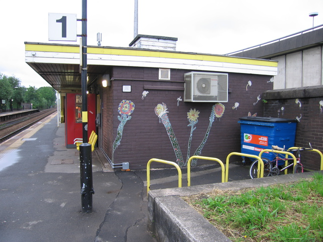 Broad Green platform 1 building
mosaics