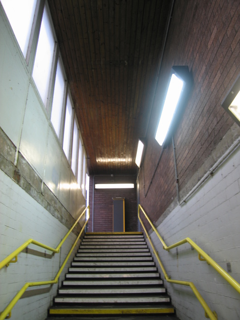 Broad Green platform 2 subway
exit