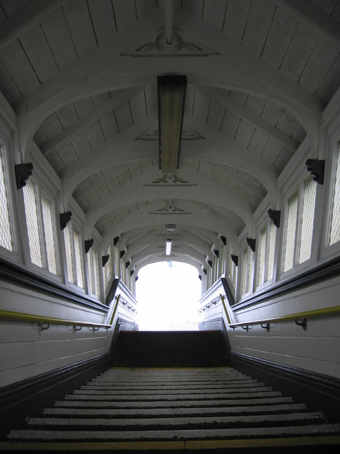 Bromborough platform 1 steps