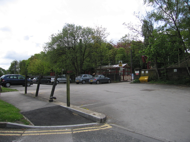 Burley-in-Wharfedale car
park