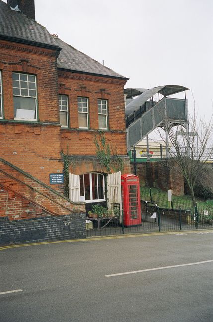 Chappel and Wakes Colne
rear and footbridge