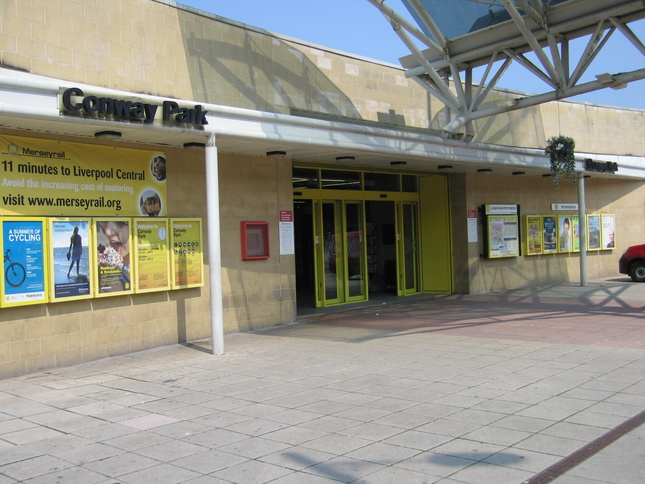 Conway Park entrance