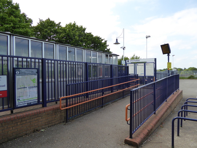 Creswell platform 2 entrance