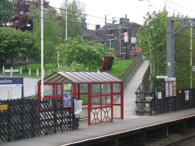 Crossflatts platform 2 shelter