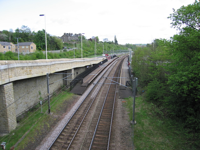 Crossflatts from bridge
looking south