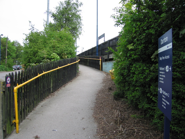 Darton platform 2 approach