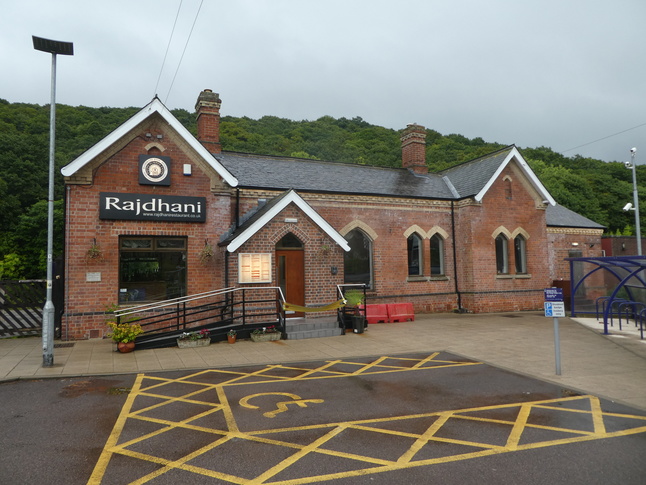 Dore and Totley front