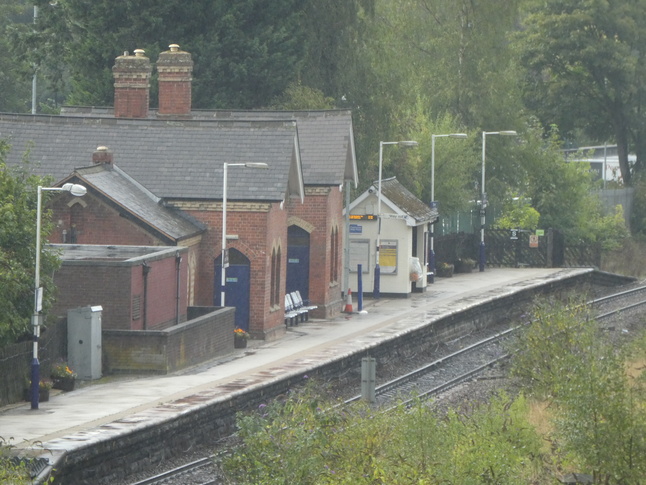 Dore and Totley platform