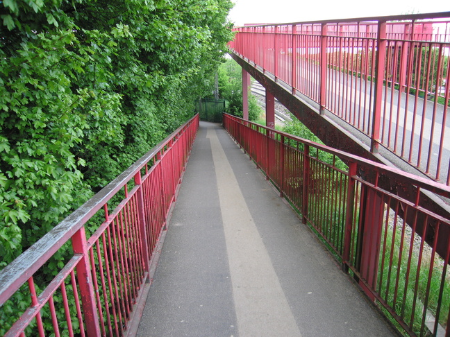 East Garforth footbridge ramp