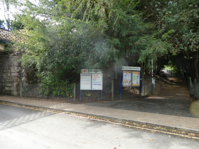 Edale platform 2 entrance