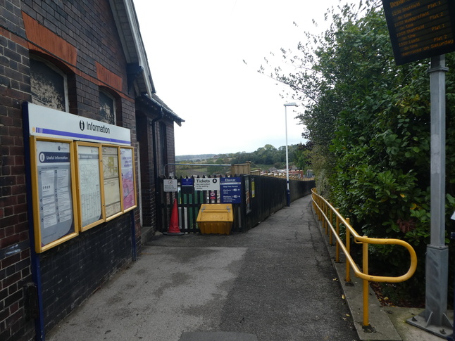 Elsecar platform 1 ramp