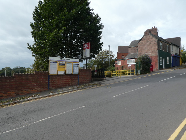 Elsecar platform 2 entrance
