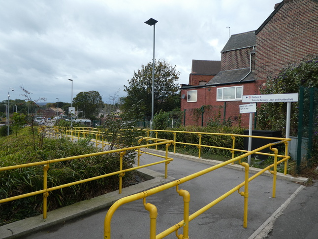 Elsecar platform 2 ramp