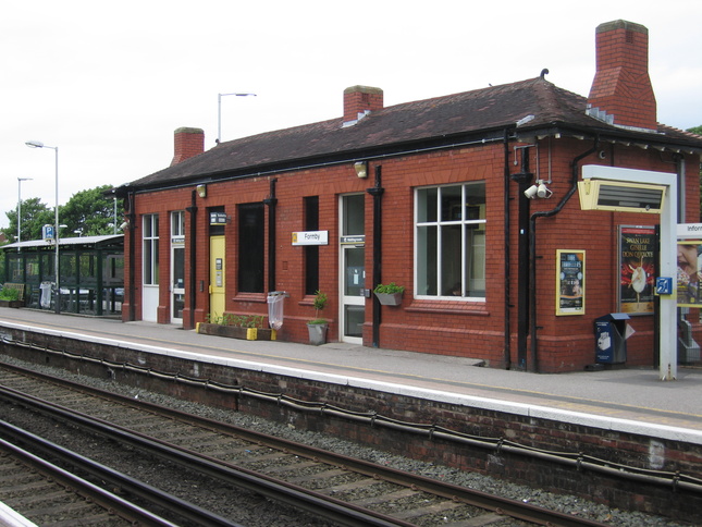 Formby platform 1 building