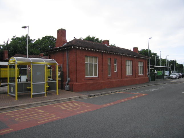 Formby platform 1 rear