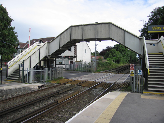 Freshfield footbridge