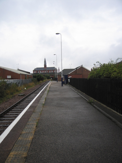 Grimsby Docks platform looking
north