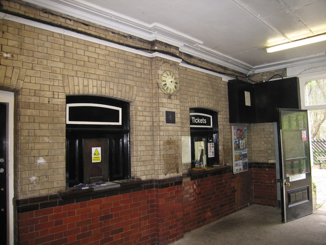Hebden Bridge ticket office