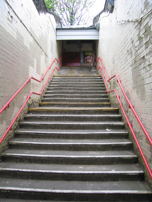 Honley steps