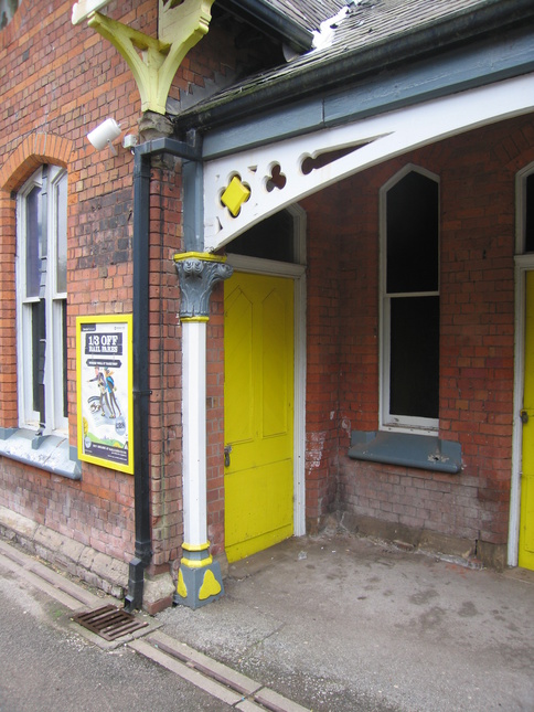 Hough Green spandrel
